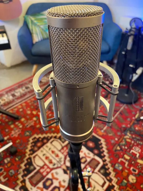 Brauner Microphone
